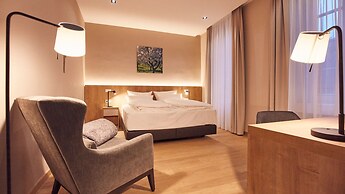 Seehotel Maria Laach