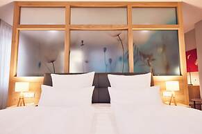 Seehotel Maria Laach
