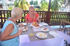 Spice Palace Hotel
