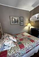 Adams Inn