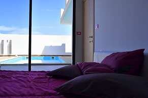 Limo's House