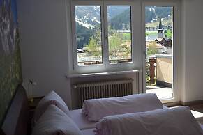 Mountain Lodge Sedrun