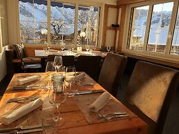 Mountain Lodge Sedrun
