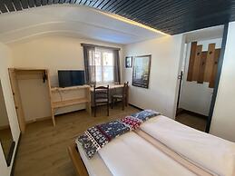 Mountain Lodge Sedrun