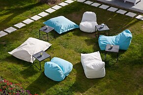 Sun n Chill