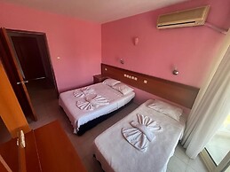 Hotel Holiday Apart