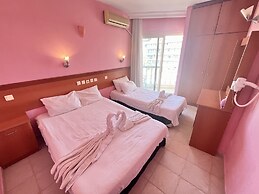 Hotel Holiday Apart