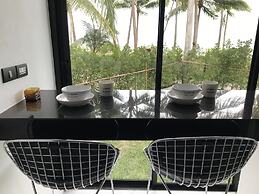 Lennon Maison