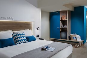 Carian Hotel