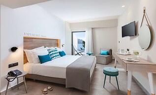 Carian Hotel