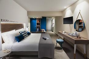 Carian Hotel