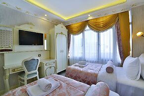 Nayla Palace Hotel