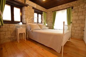 Alayaz Hotel
