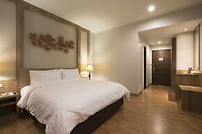 Civilize Hotel