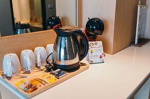 Civilize Hotel