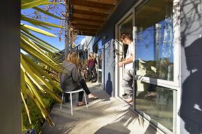Tombstone Motel, Lodge & Backpackers