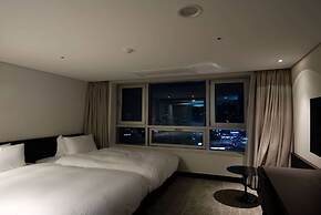 Ramada Encore by Wyndham CheonAn