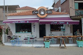Cunda Mavi Otel - Adults Only