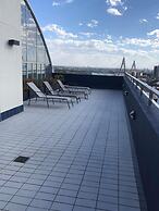 Stunning 2 Bedroom Apartment