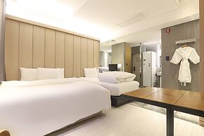 HOTEL OSCAR