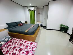 Kanyaphat Gardenview Resort