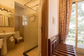 Girisadan Homestay