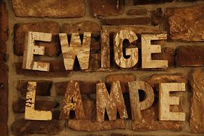 Zur Ewigen Lampe at Hemingway Trail