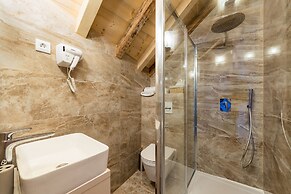 Agava Lux Rooms & Pool