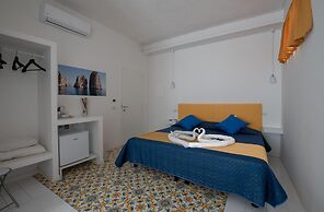 Sunset Rooms