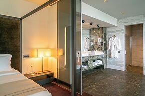 BERD'S Hotel