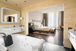 BERD'S Hotel
