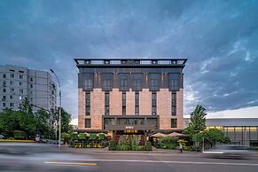 BERD'S Hotel