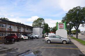 Coachman Inn