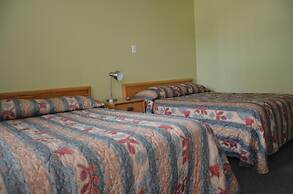 Coachman Inn
