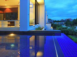 The Sterling Villas