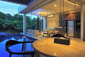 The Sterling Villas