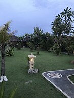 The Niti Hut's