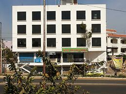Hotel Neem Tree