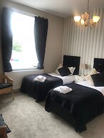 Broom Lodge