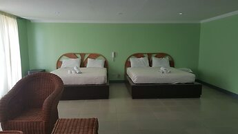 Fiesta Resort