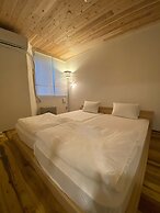 coins hostel tenjin