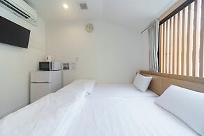 coins hostel tenjin