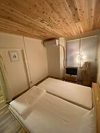 coins hostel tenjin