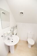 Seaview Holidays - Salterns Village