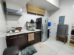 Dr Calayan's 2BR Condo at Pico De Loro
