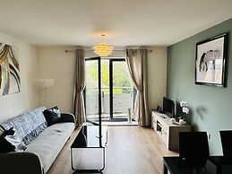Grand Central Apartments, Centro