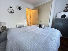 Grand Central Apartments, Centro