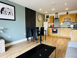 Grand Central Apartments, Centro