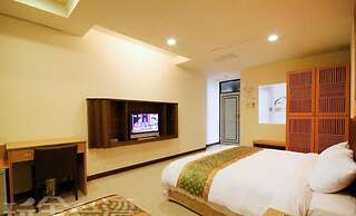 Cherng Yuan Hotel