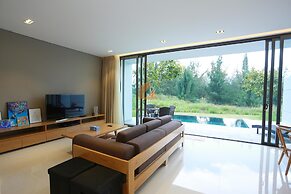 Vacation Homes Perfect Point Villa